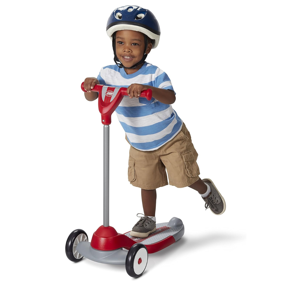 3-Wheel Toddler Scooter with Wide Deck and Rear Brake